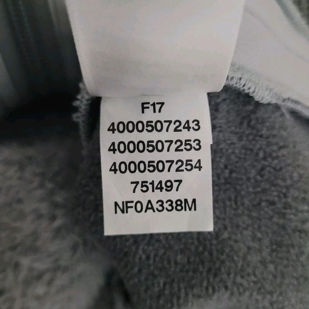 The North Face Jacket Medium Gray Furry Fleece Zip Color Block Warm NF0A338M - Picture 8 of 8
